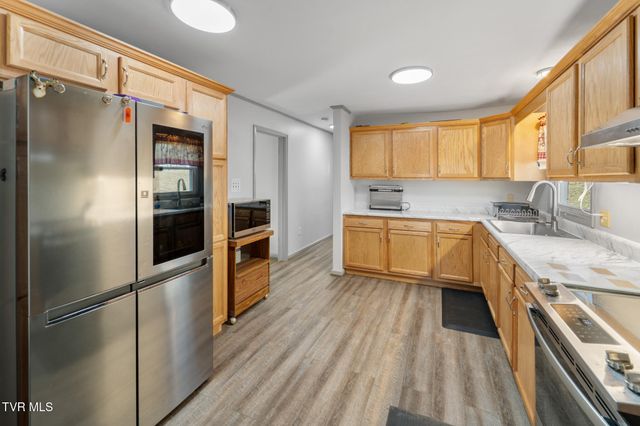 1965 Carterton Road, Lebanon, VA 24266