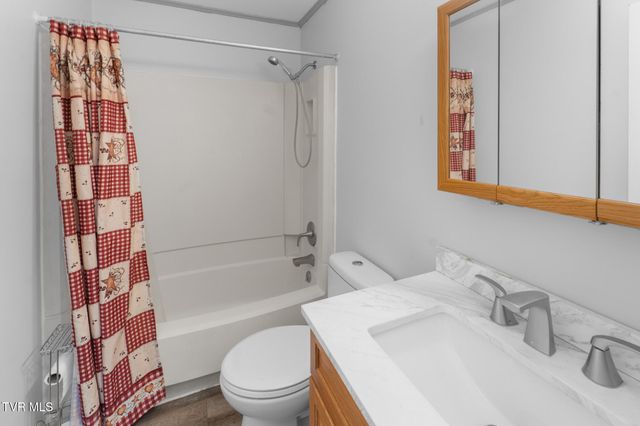 1965 Carterton Road, Lebanon, VA 24266