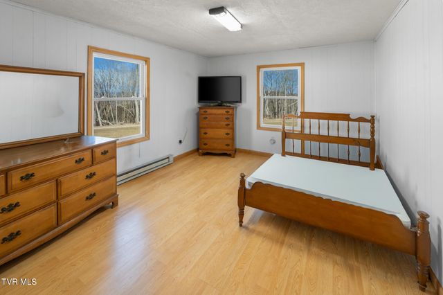 1965 Carterton Road, Lebanon, VA 24266