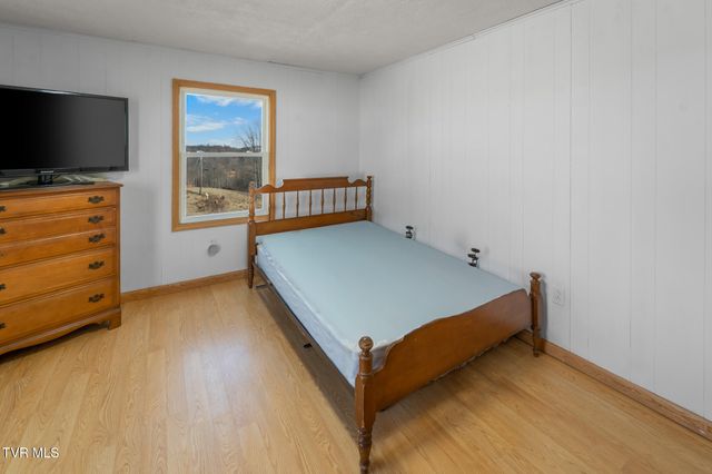 1965 Carterton Road, Lebanon, VA 24266