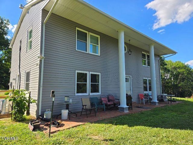 1965 Carterton Road, Lebanon, VA 24266