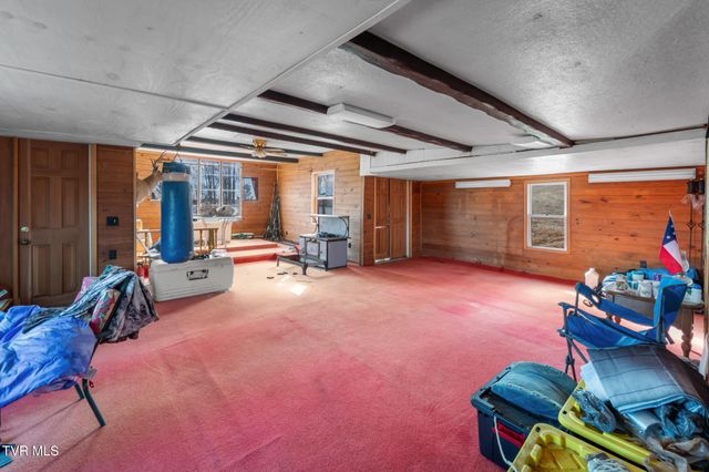 1965 Carterton Road, Lebanon, VA 24266