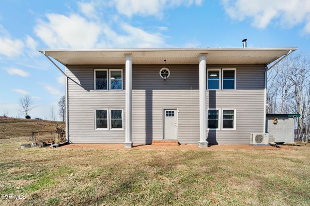 1965 Carterton Road, Lebanon, VA 24266
