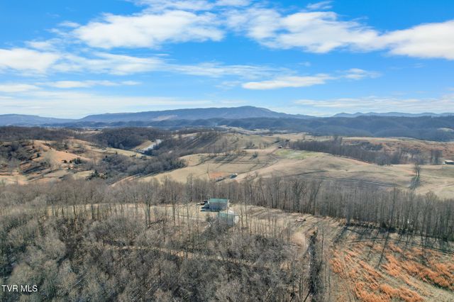 1965 Carterton Road, Lebanon, VA 24266