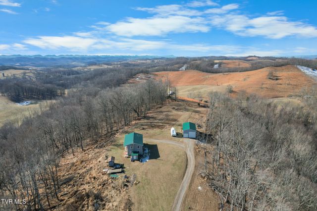 1965 Carterton Road, Lebanon, VA 24266