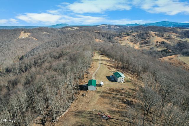 1965 Carterton Road, Lebanon, VA 24266