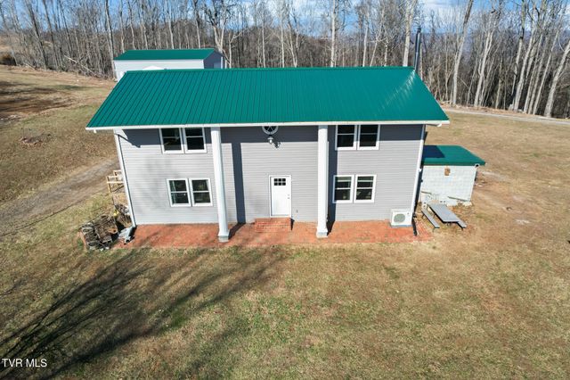 1965 Carterton Road, Lebanon, VA 24266