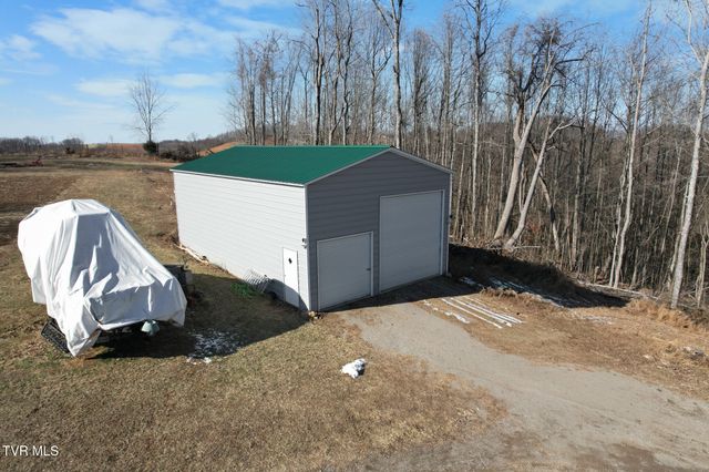 1965 Carterton Road, Lebanon, VA 24266