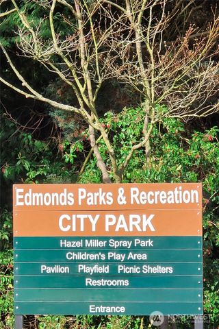 541 3rd Avenue S, Edmonds, WA 98020