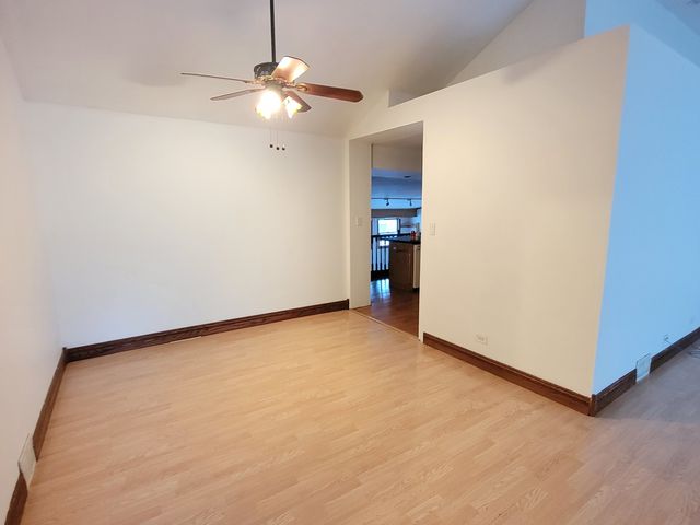 338 Pleasant Drive, Schaumburg, IL 60193