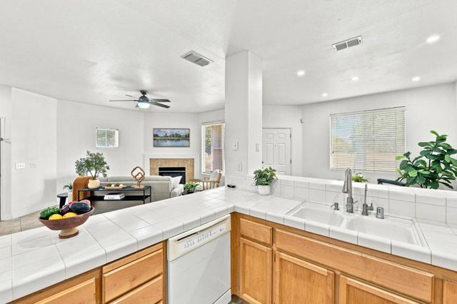 9113 Haussman Street, Elk Grove, CA 95758