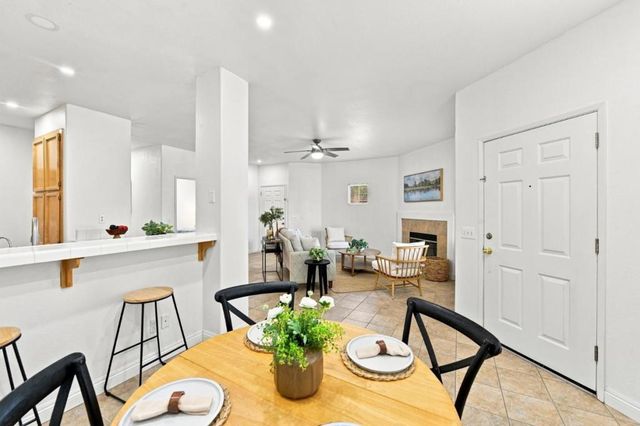 9113 Haussman Street, Elk Grove, CA 95758
