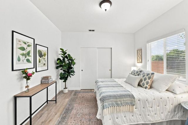 9113 Haussman Street, Elk Grove, CA 95758
