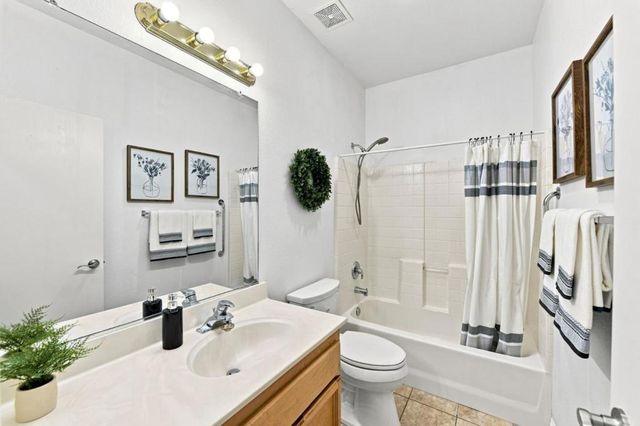 9113 Haussman Street, Elk Grove, CA 95758