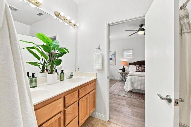 9113 Haussman Street, Elk Grove, CA 95758