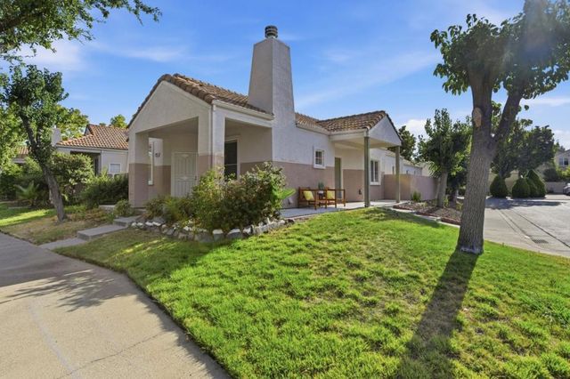 9113 Haussman Street, Elk Grove, CA 95758