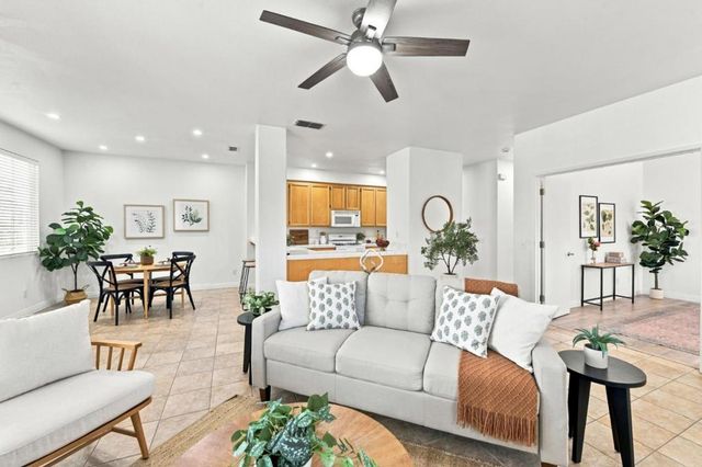 9113 Haussman Street, Elk Grove, CA 95758