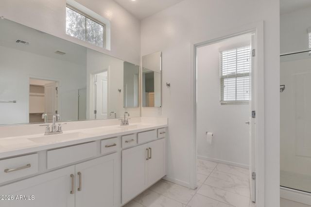 1319 W BLUEJAY Drive, Chandler, AZ 85286