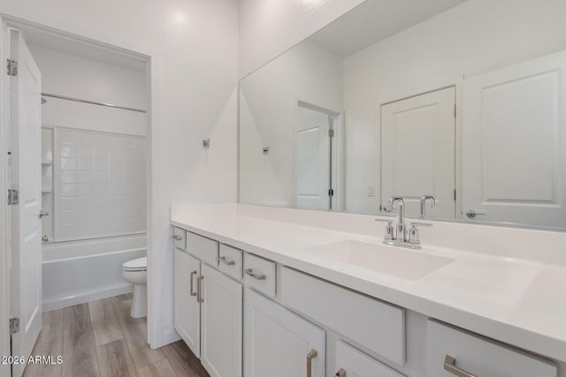 1319 W BLUEJAY Drive, Chandler, AZ 85286