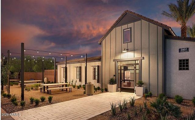 1319 W BLUEJAY Drive, Chandler, AZ 85286