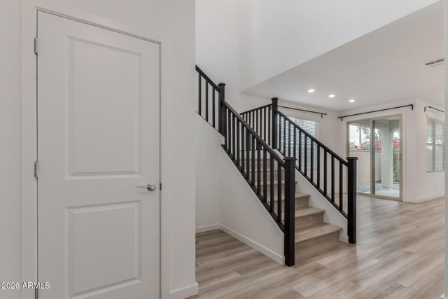 1319 W BLUEJAY Drive, Chandler, AZ 85286