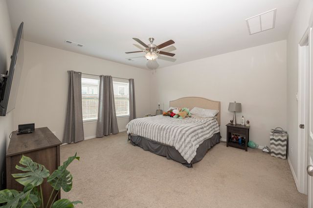 324 Lead Creek Drive, Fort Worth, TX 76131