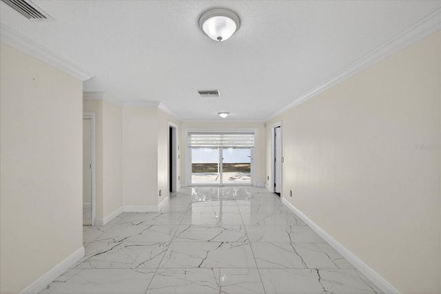 2015 BALFOUR CIRCLE, Tampa, FL 33619