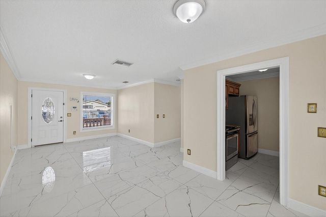 2015 BALFOUR CIRCLE, Tampa, FL 33619
