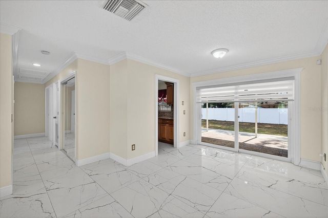 2015 BALFOUR CIRCLE, Tampa, FL 33619