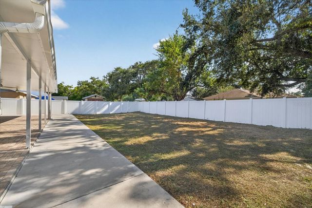 2015 BALFOUR CIRCLE, Tampa, FL 33619