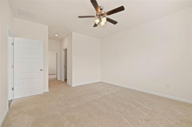 8571 Secretariat Drive, Lithonia, GA 30058