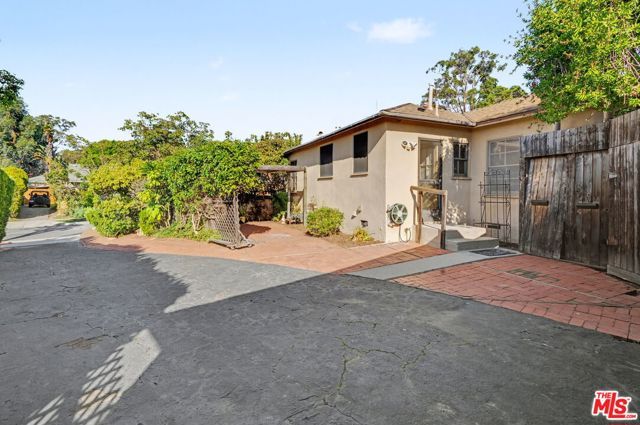 10784 Northgate Street, Culver City, CA 90230