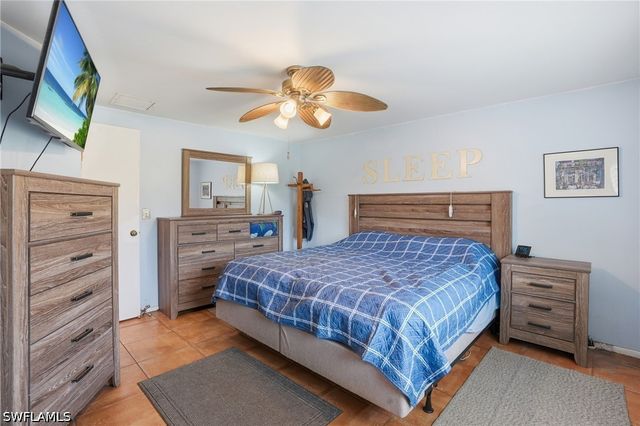 27605 Playa Del Rey LN, Bonita Springs, FL 34135