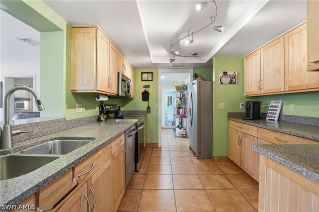 27605 Playa Del Rey LN, Bonita Springs, FL 34135