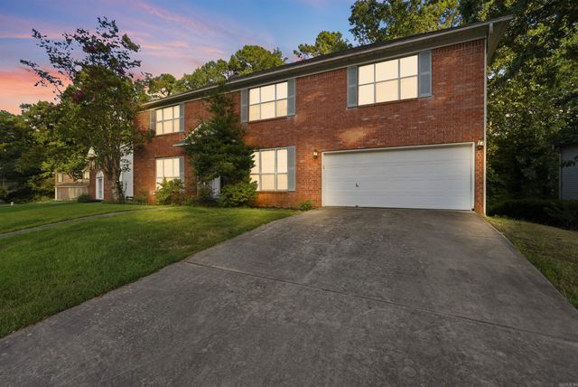 1313 River Oaks Drive, Benton, AR 72019