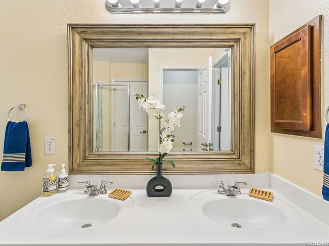 12114 Painted Daisy, San Antonio, TX 78253