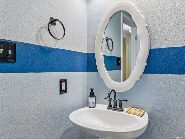 12114 Painted Daisy, San Antonio, TX 78253