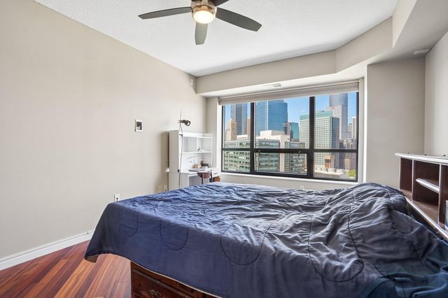 500 E Grant Street 1902, Minneapolis, MN 55404