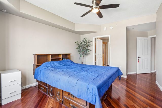 500 E Grant Street 1902, Minneapolis, MN 55404