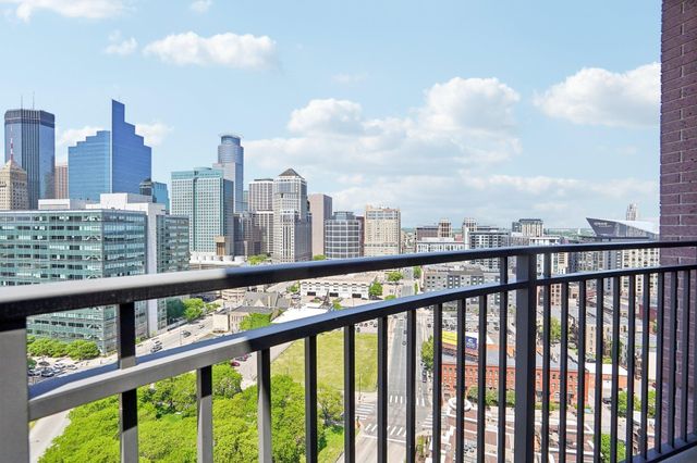 500 E Grant Street 1902, Minneapolis, MN 55404