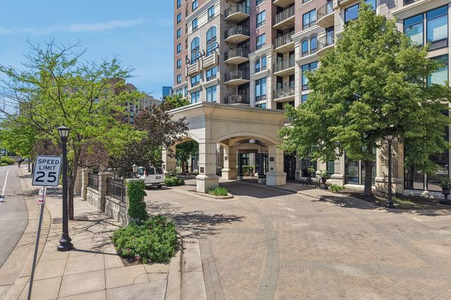 500 E Grant Street 1902, Minneapolis, MN 55404