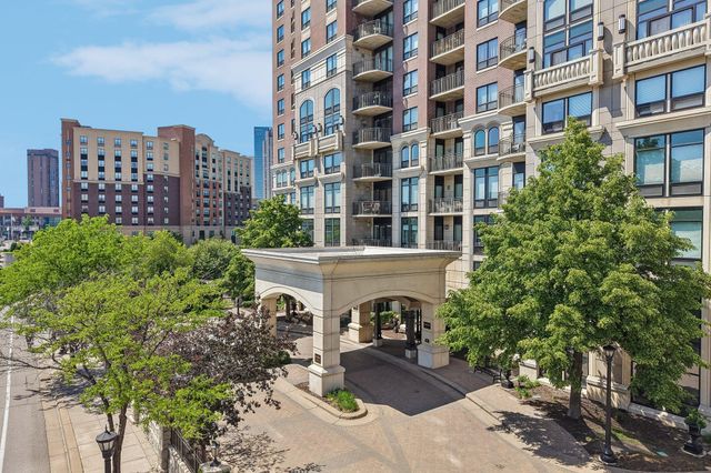 500 E Grant Street 1902, Minneapolis, MN 55404