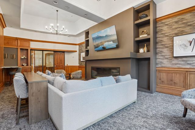 500 E Grant Street 1902, Minneapolis, MN 55404