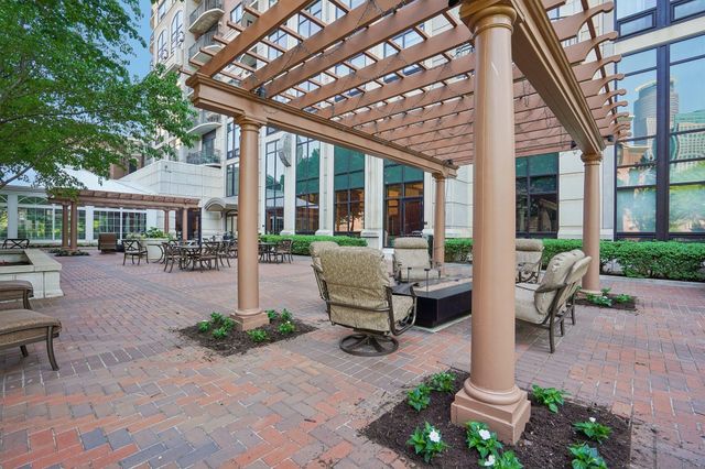 500 E Grant Street 1902, Minneapolis, MN 55404