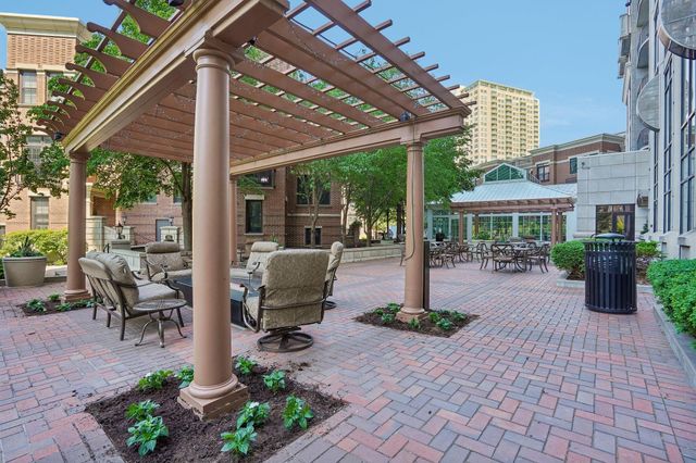 500 E Grant Street 1902, Minneapolis, MN 55404