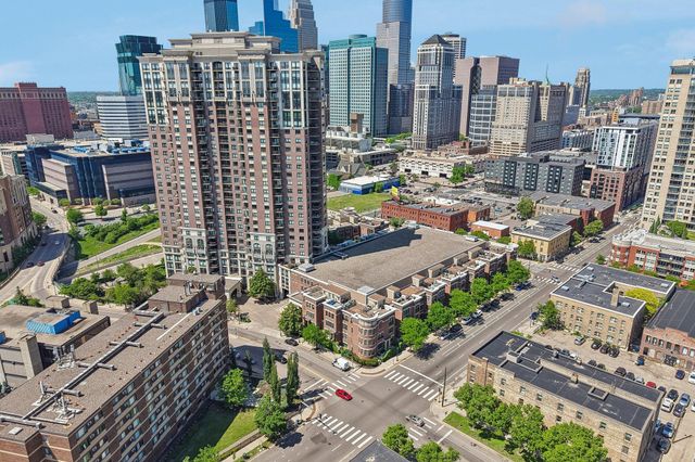 500 E Grant Street 1902, Minneapolis, MN 55404