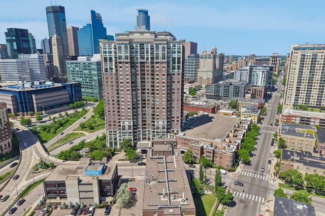 500 E Grant Street 1902, Minneapolis, MN 55404