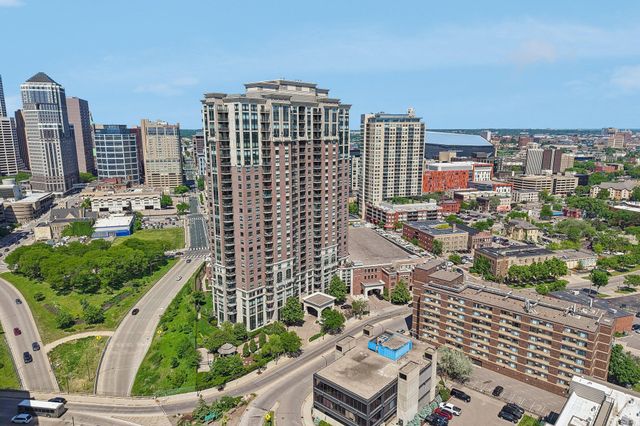 500 E Grant Street 1902, Minneapolis, MN 55404