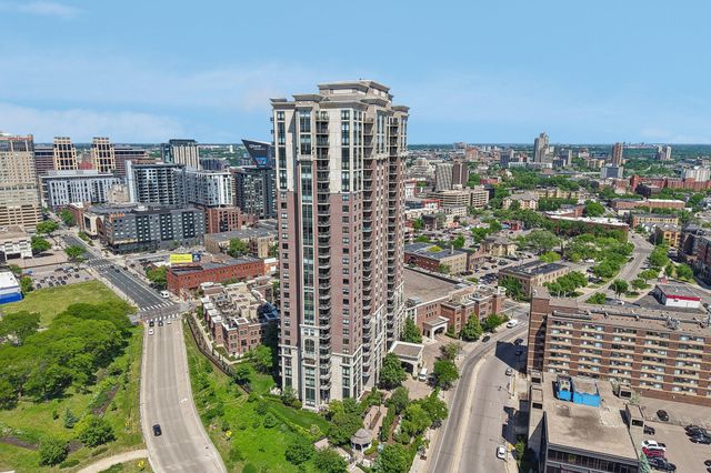 500 E Grant Street 1902, Minneapolis, MN 55404