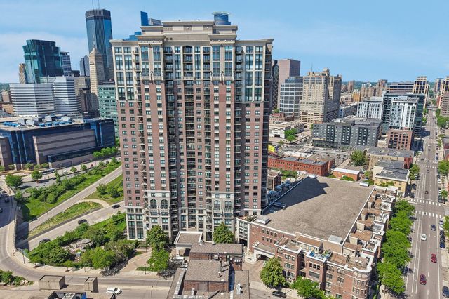500 E Grant Street 1902, Minneapolis, MN 55404